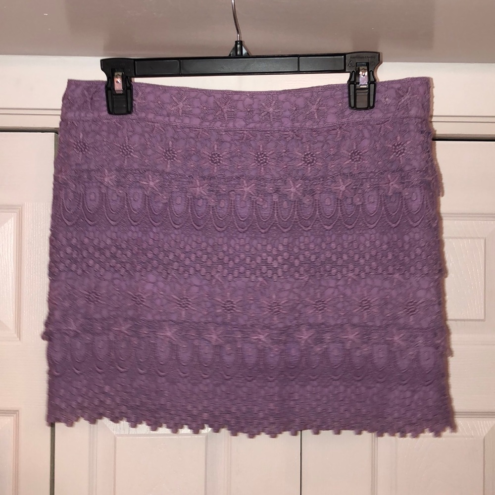 American Eagle lilac lace skirt
